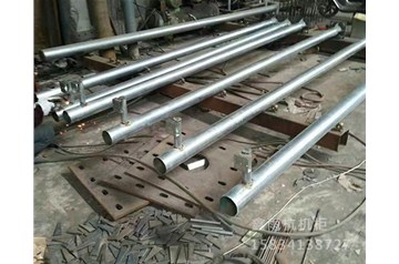 太原監(jiān)控桿安裝道路的時候要注意什么？